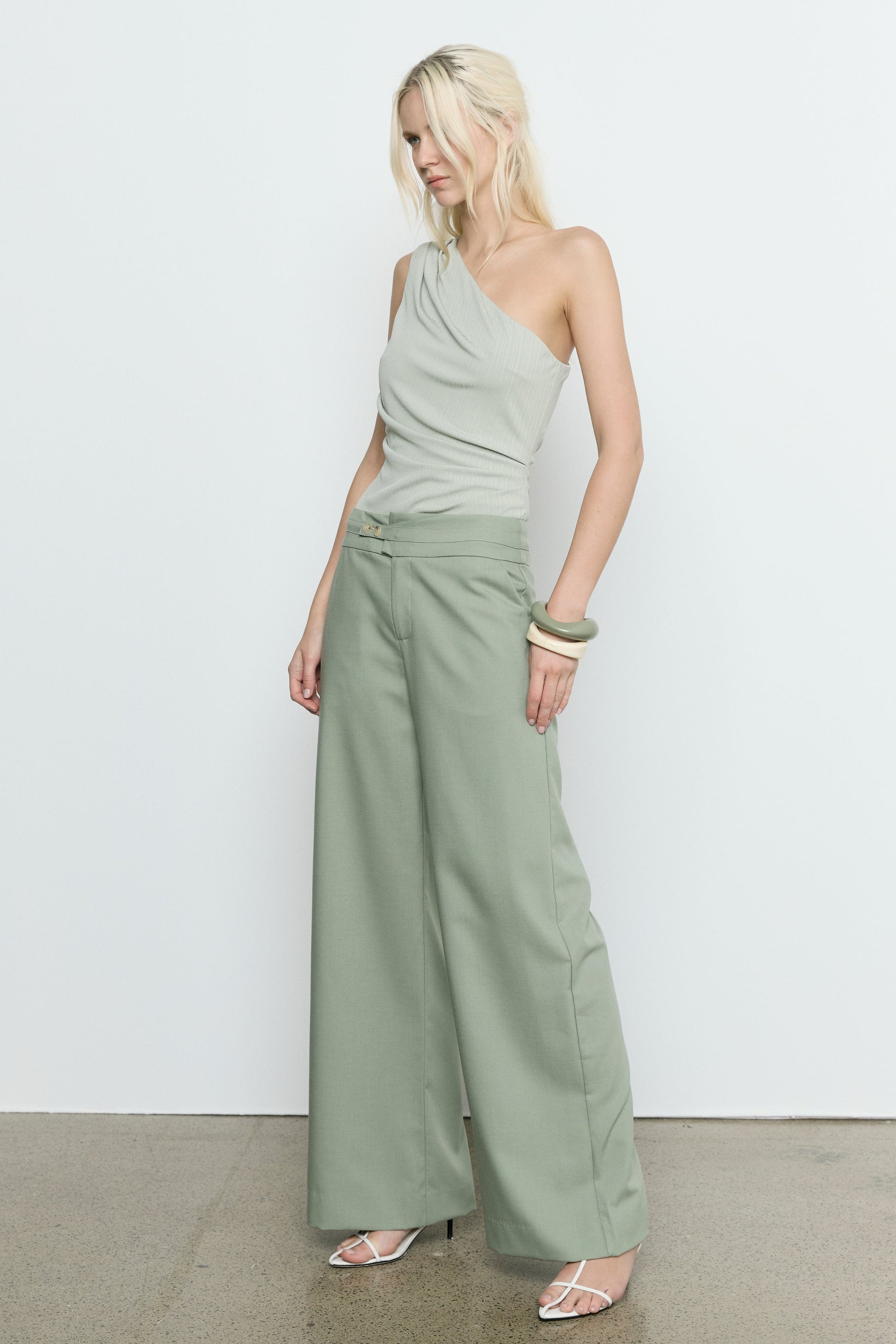 Aura Bodysuit - Spearmint Sovere