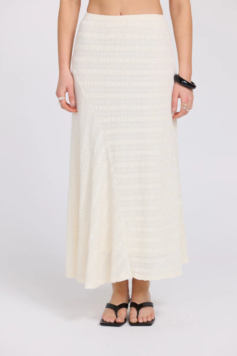 Sonoma Skirt - Cream Sovere at cloth in brick 02
