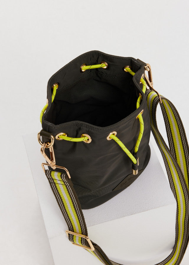 Oxford Bucket Bag - Olive The Upside