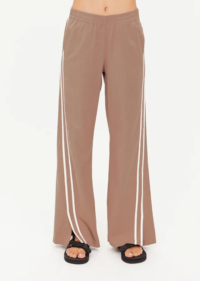 Juliet Pant - Mocha The Upside