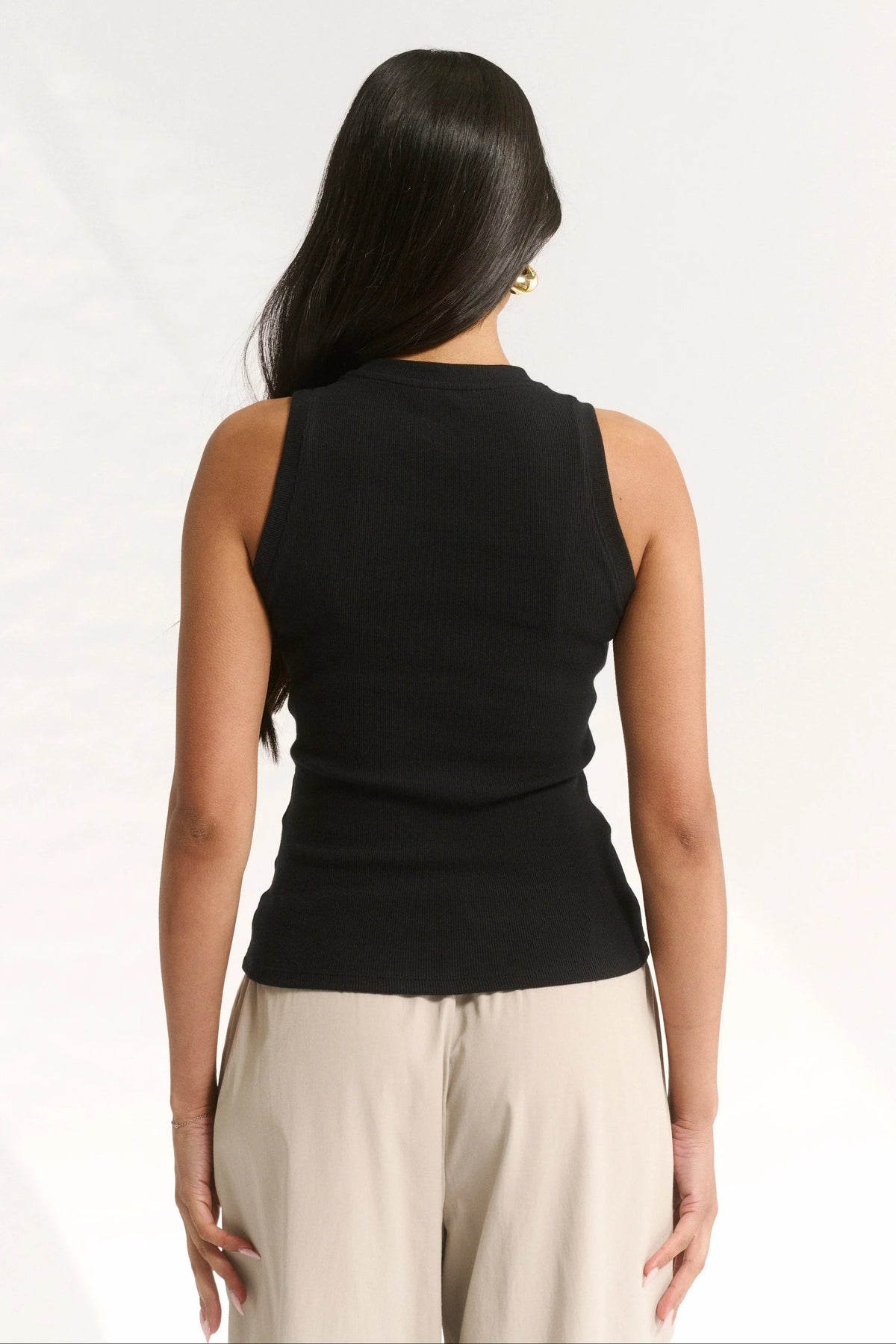 Carina Crew Tank - Black Primi
