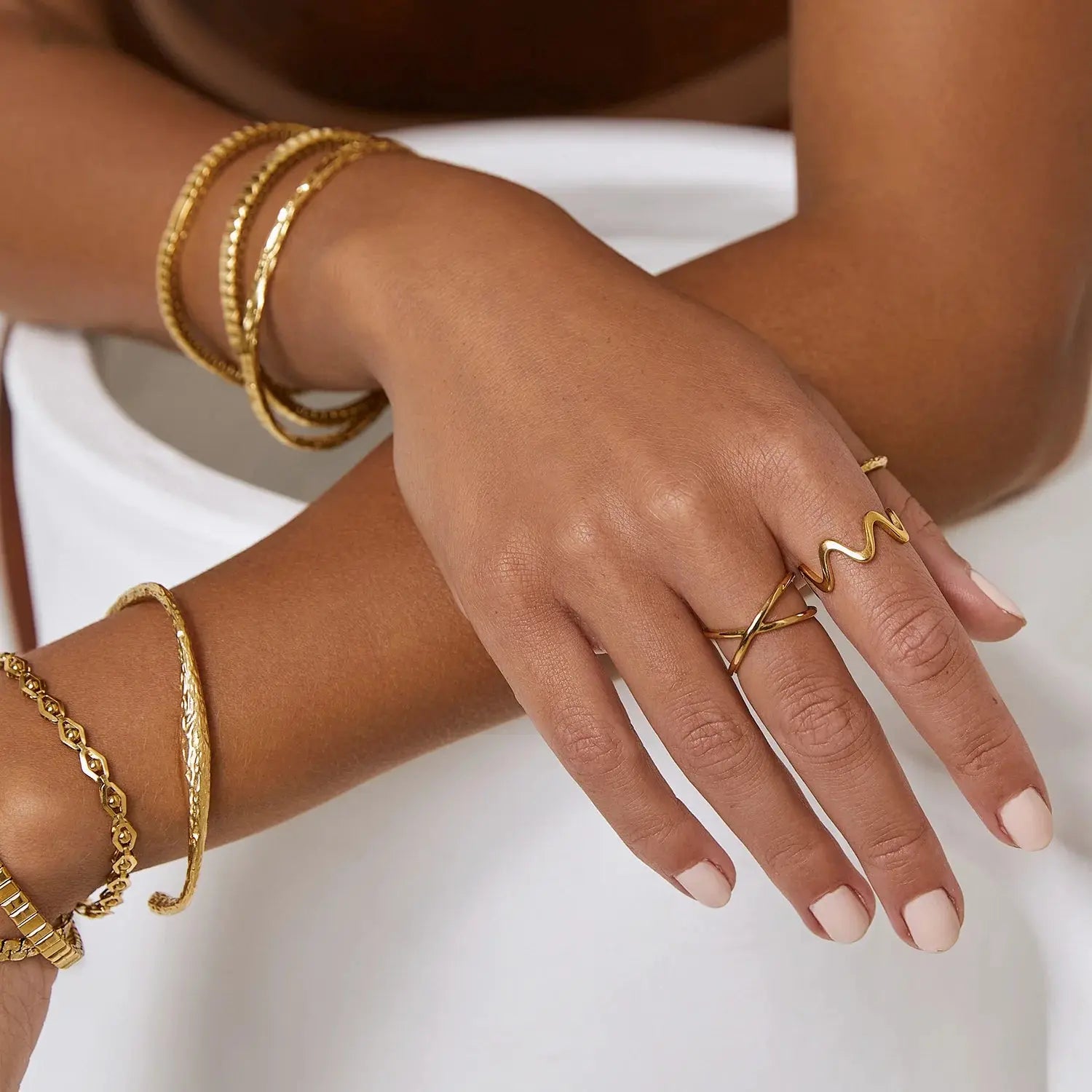 Xander Gold Ring Arms of Eve