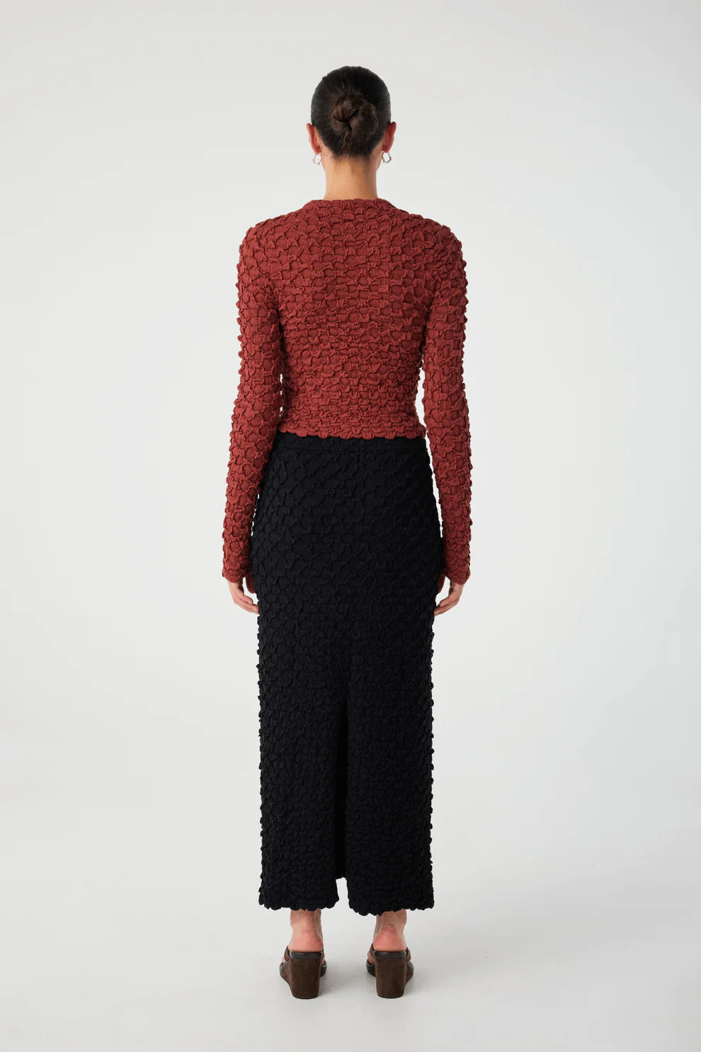 Suvi High Neck Top - Half Red Arcaa