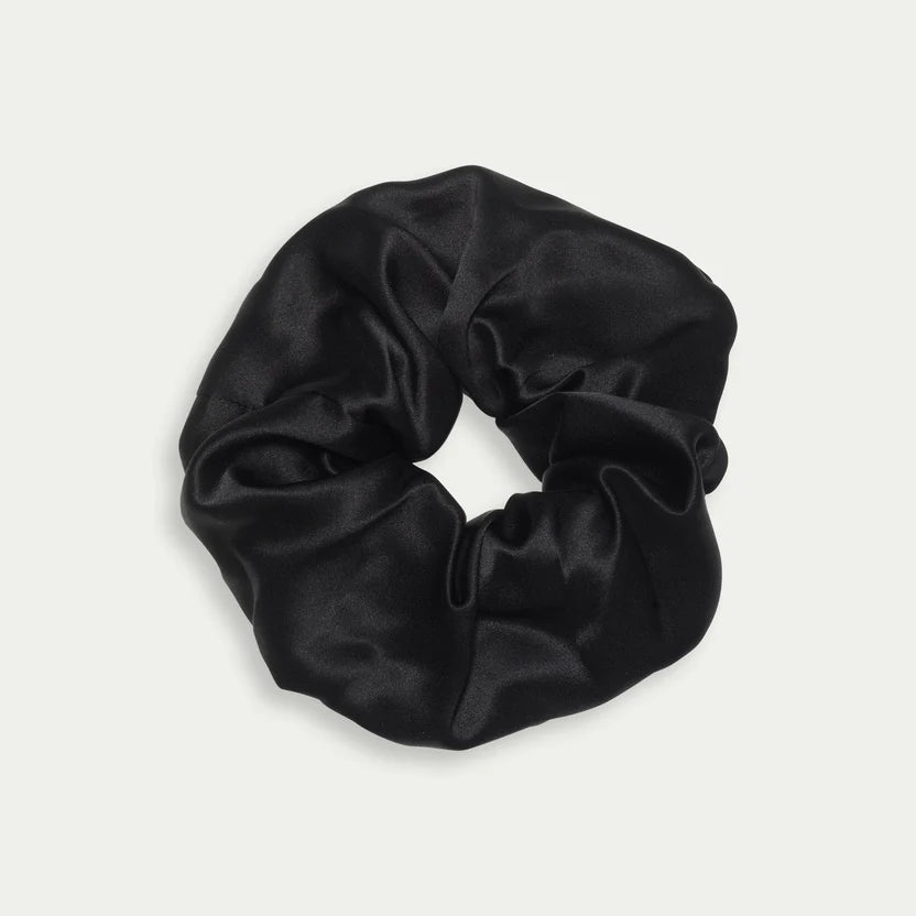 Silk Scrunchie - Noir Kitty Paloma
